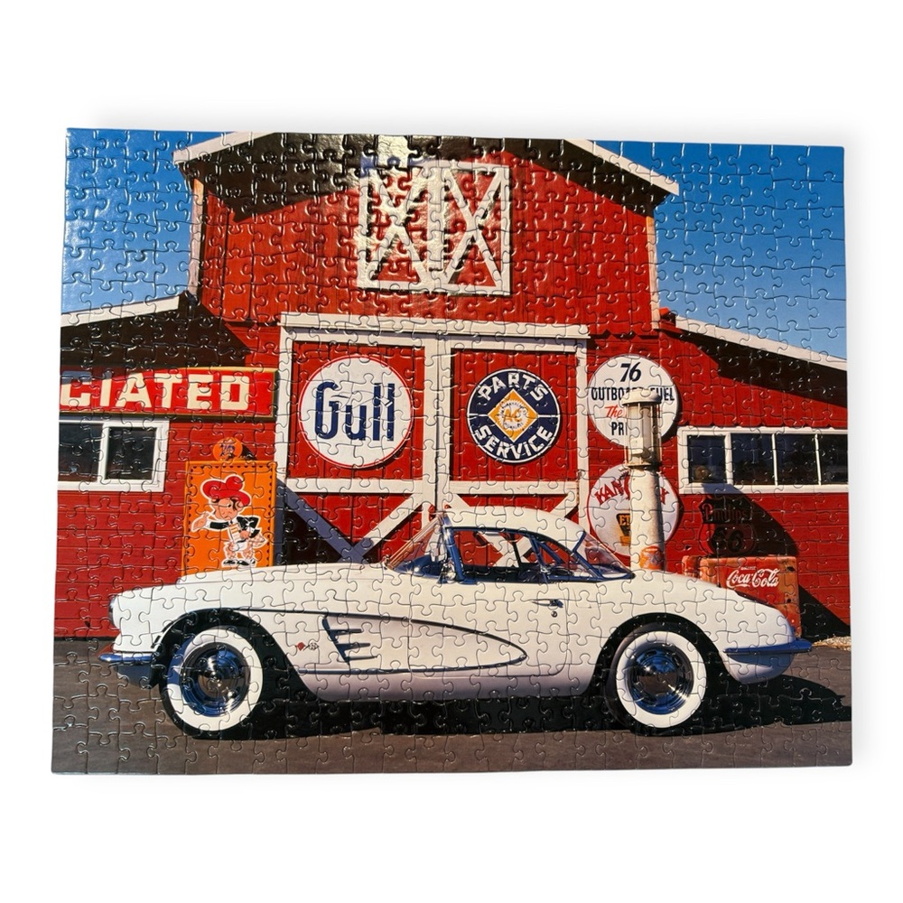 Classic Car Puzzle - White Corvette. 500 piece